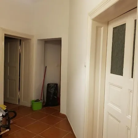 Jezyce Apartment *